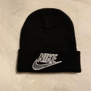Nike Supreme Beanie